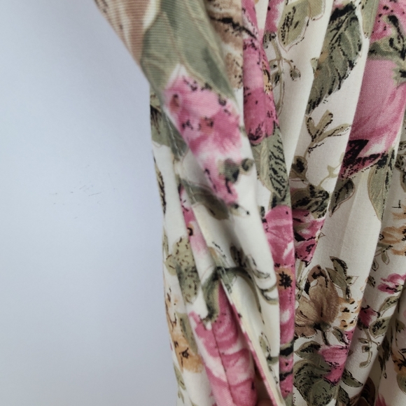 Functionals vintage A-Line floral midi skirt w/ belt, elastic waist & pockets - Picture 4 of 8